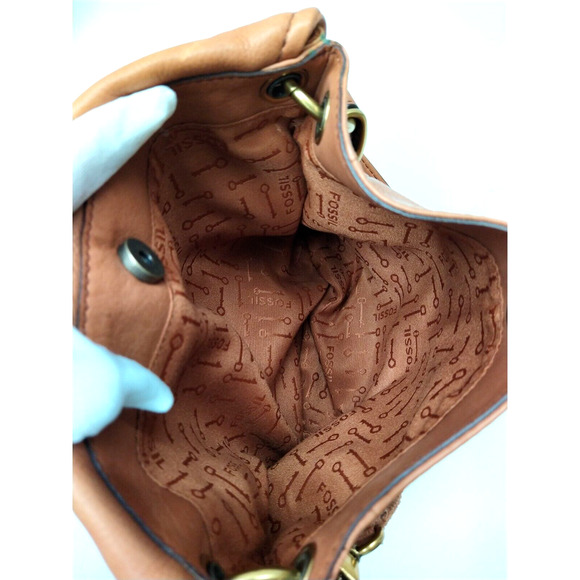 Fossil Brown Pebbled Leather Pocket Crossbody Shoulder Bag - Picture 10 of 12